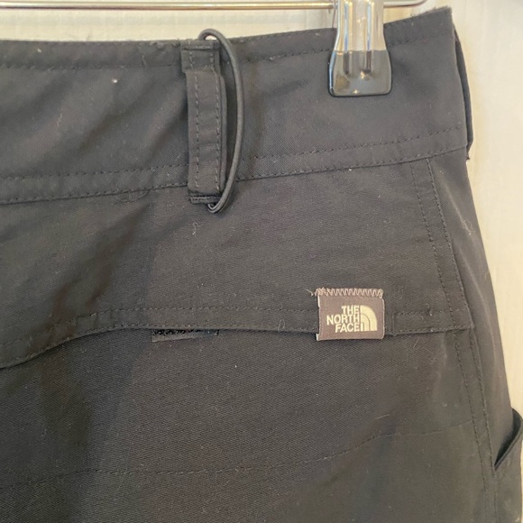 The North Face Womens Black Windbreaker Hiking Outdoor Pants/Shorts - Picture 7 of 9